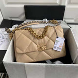  spacious purse view 1