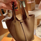 Streamlined handbag styled for everyday wear