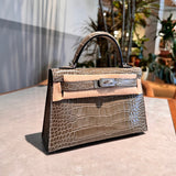 Minimalist bag women's premium everyday handbag