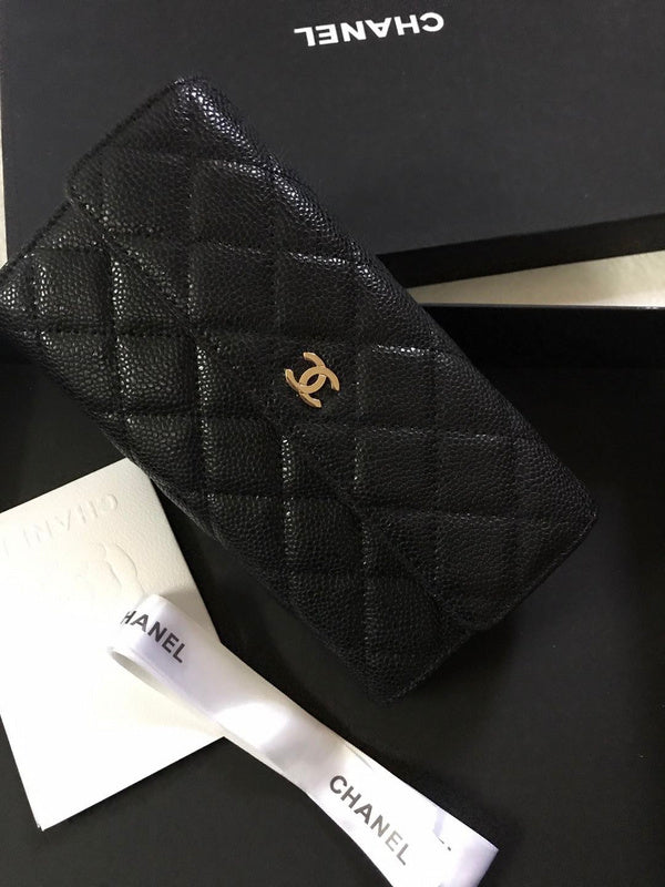 Zivas Charm Understated Luxury Everyday Handbag (Elevated Accessory Essential) – Styled Look