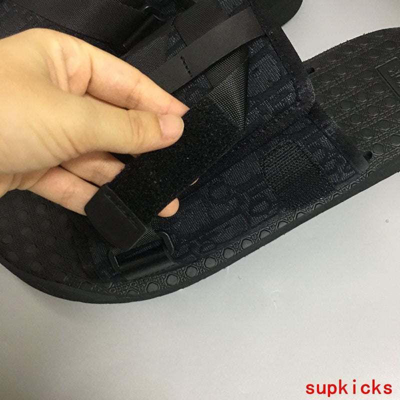Dior shoes Style 055 - front view, sleek modern silhouette (alternate angle)