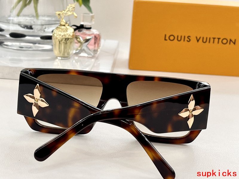 Front view of Louis Vuitton unisex sunglasses