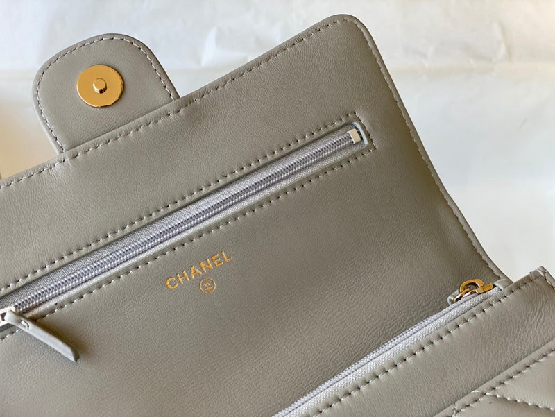  women's handbag, mid design, view 7