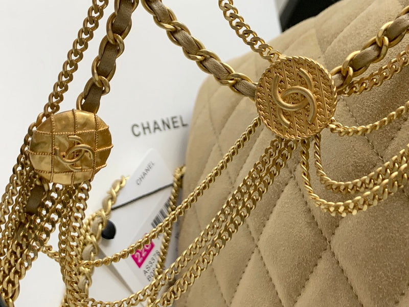 Zivas Charm Signature Style Designer Handbag (Polished Everyday Piece) – Close-Up Detail