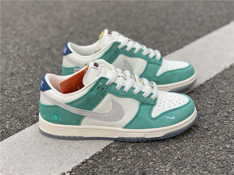 Nike Men's & Women's Designer Low-Top Shoes — Style 041 back view