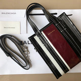 Effortless Premium PU Leather Handbag - Premium Craftsmanship Detailing | Women's Everyday Carry Handbag #938 - front view (image 1) of designer-inspired handbag