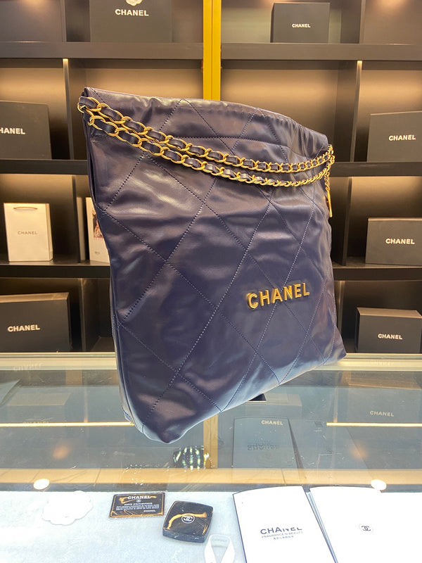  handbag, spacious everyday style, image 9