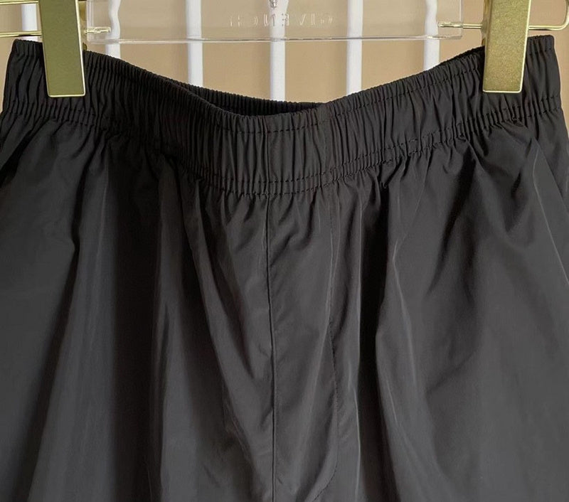 Three-quarter angle view of Givenchy luxury piece style No.178