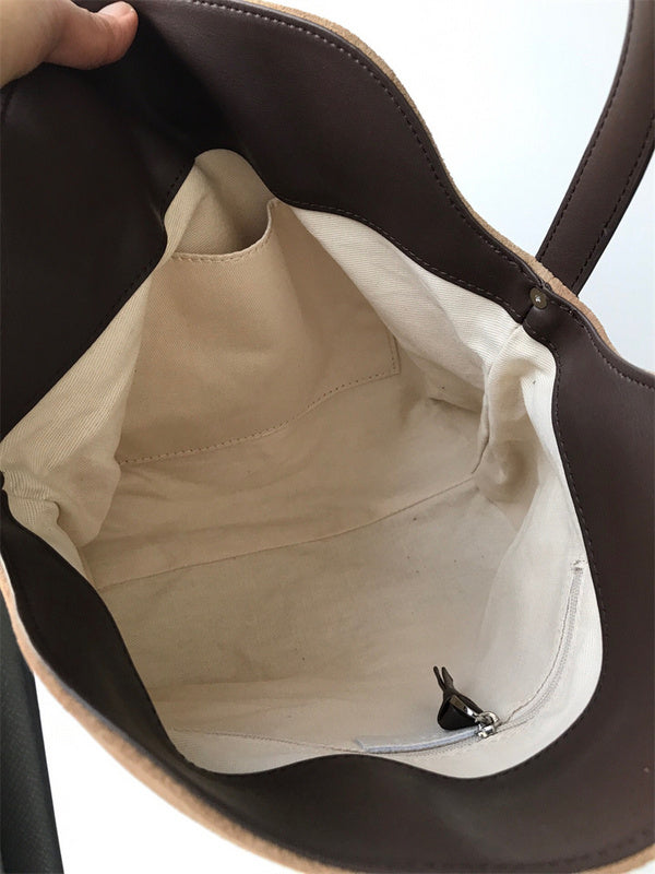 Ziva's Charm handbag – lifestyle view (36cm*26cm*14cm)