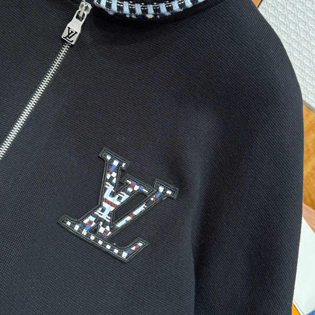 Louis Vuitton Hoodies? Louis Vuitton Lou Zip Sweatshirt Comfortable Luxury Streetwear Hoodie