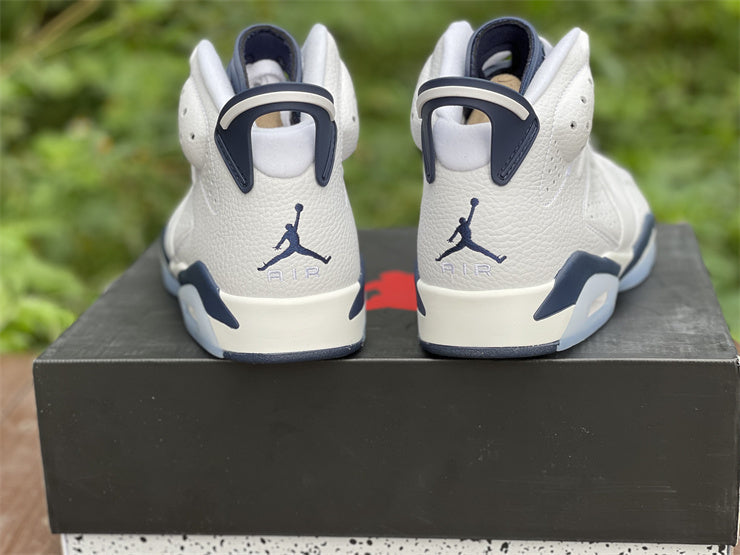 Nike Men's & Women's Designer Street Sneakers — Style 254 angle view