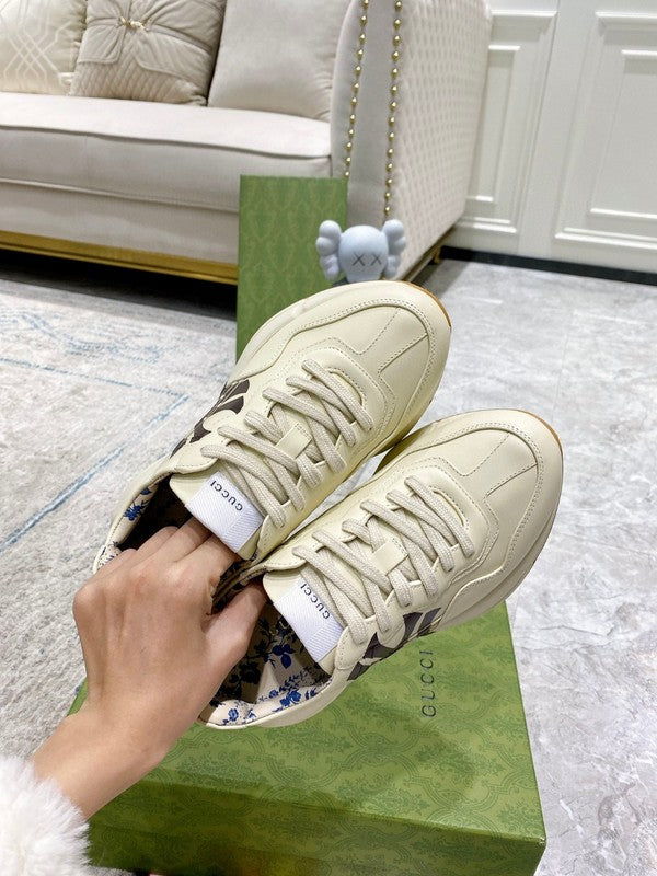 Gucci two-tone luxury sneakers view 5 breathable knit upper