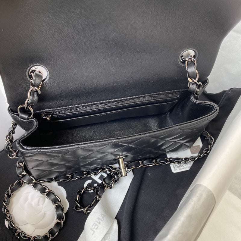  mid purse view 7