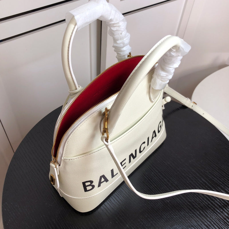 Close-up detail of chic statement women's handbag – women's everyday handbag