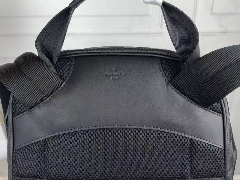 Handle and strap detail of signature classic women's handbag – women's luxury handbag