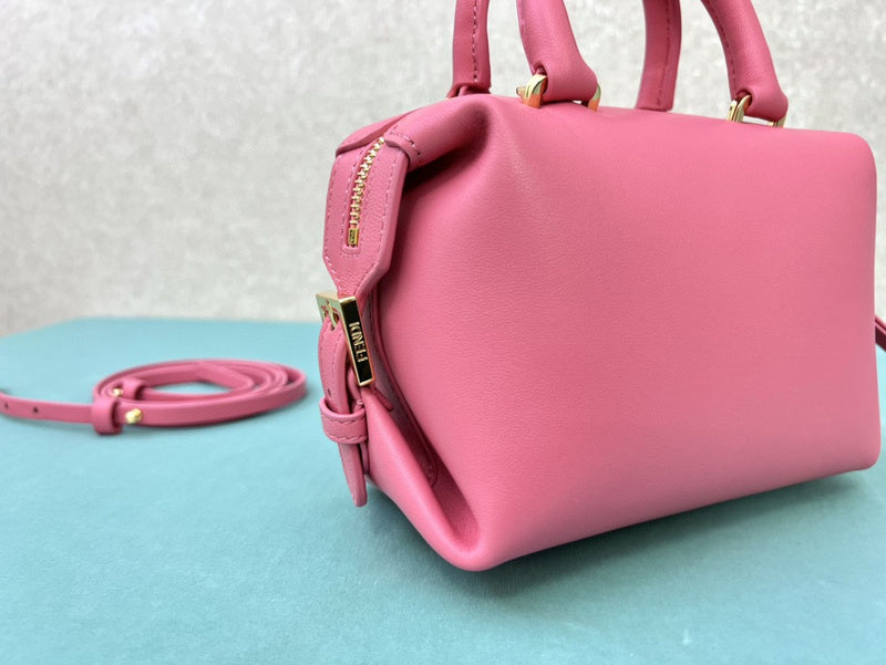 Ziva's Charm handbag – product shot (16.5cm*13.5cm*9cm)
