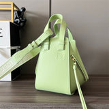 Ziva's Charm handbag – detail view (24cm*10.5cm*16cm)
