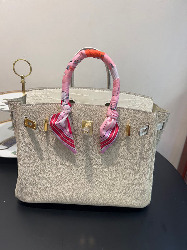 Effortless bag women's premium everyday handbag