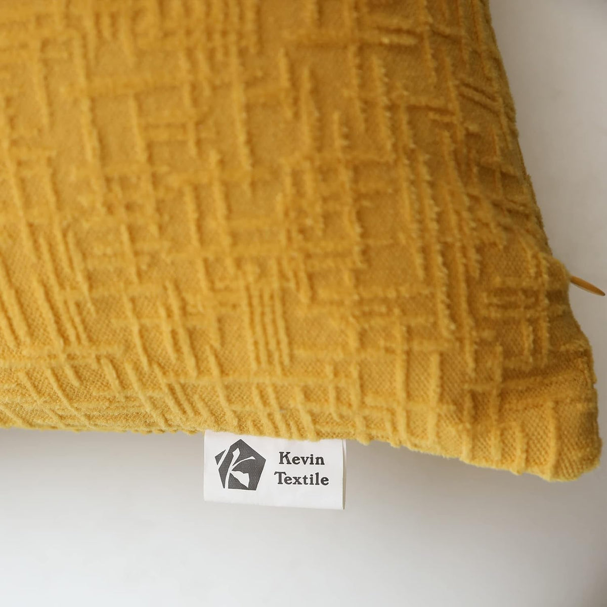 Throw Pillows, Couch Pillows Velvet Accent Pillows Cover Cushion Cover for Bed/Office, 24" X 24", 1 Pc,Primrose Yellow
