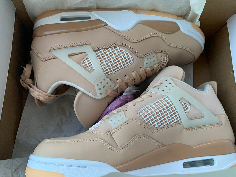 Nike Men's & Women's Premium Casual Sneakers — Style 172 detail view