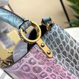  Elegant carryall bag front view 13
