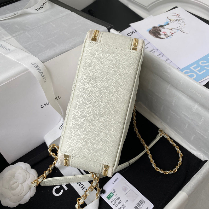  mid purse view 9