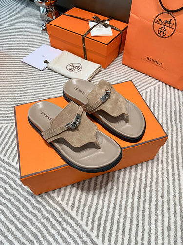 Hermes sandals Style 219 - texture and material detail