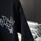 Full styled look of Louis Vuitton cotton t-shirt with relaxed-fit cut