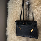 Interior view of sculpted premium bag
