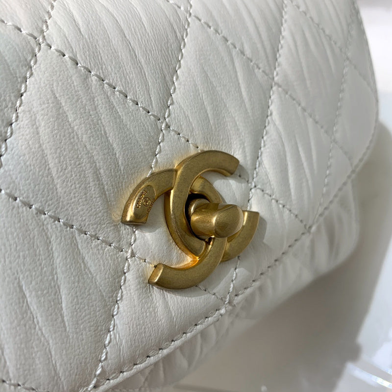  versatile purse view 10