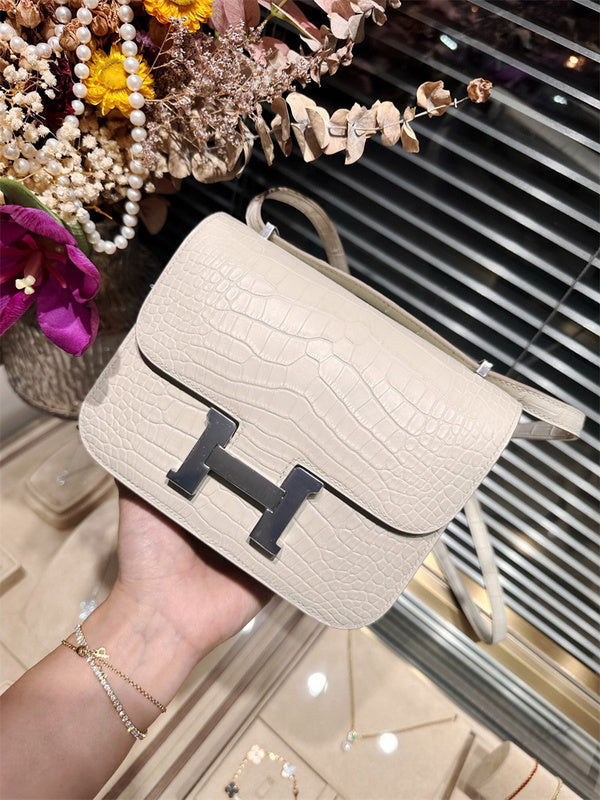 Timeless bag women's premium everyday handbag