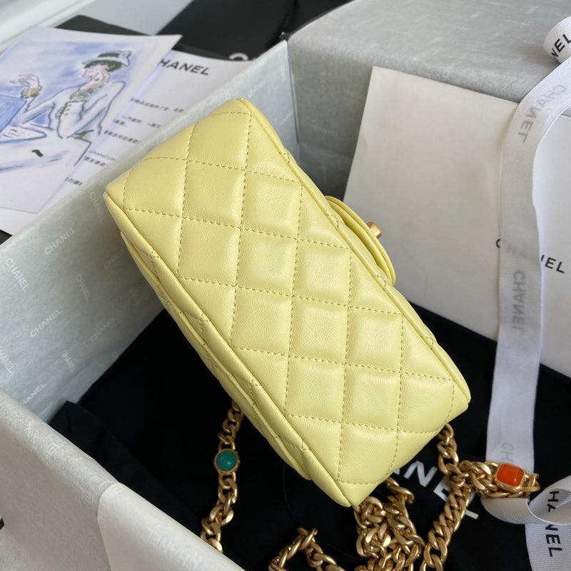 Zivas Charm Elevated Essentials Fashion Handbag (Versatile Style Statement) – Interior View