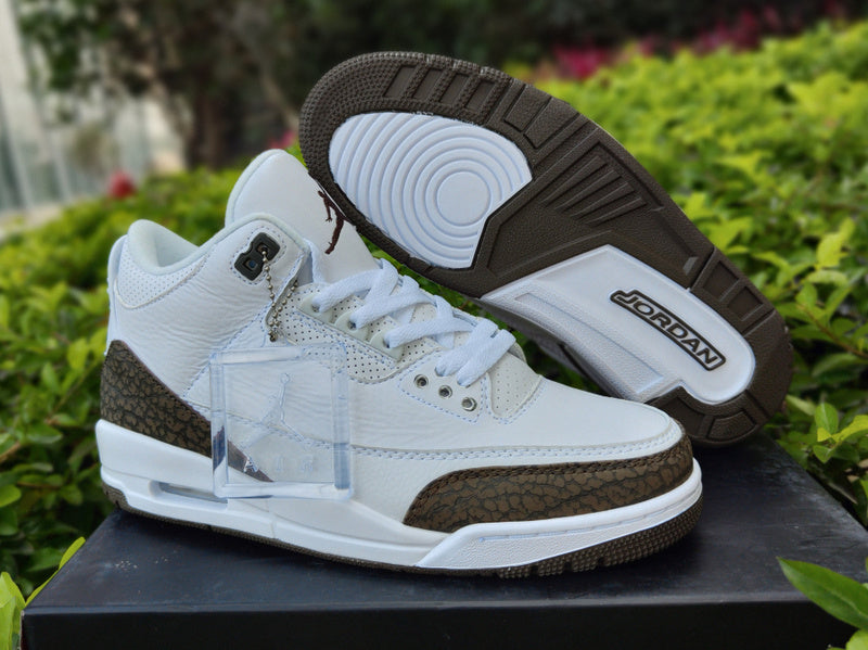 Nike Men's & Women's Signature Luxury Sneakers — Style 168 back view