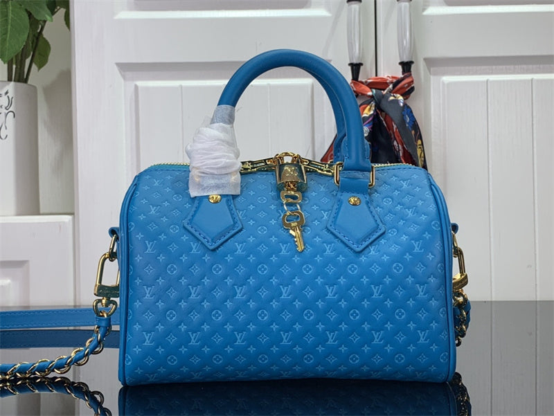  refined carryall bag styled with outfit 18