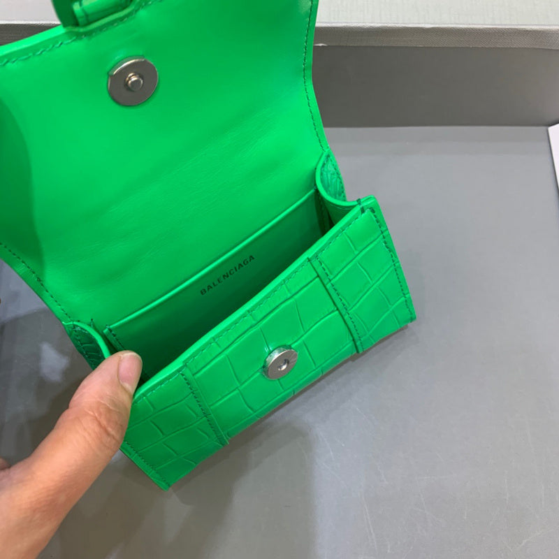 Classic Premium PU Leather Handbag - Everyday Elegance | Women's Fashion Handbag #495 - alternate angle view (image 8) of designer-inspired handbag