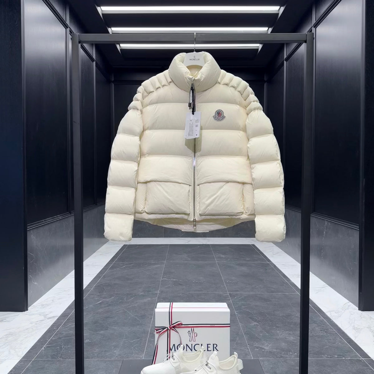 Jackets? Monc x Christopher Raxxy Jacket Premium Casual Designer Jacket