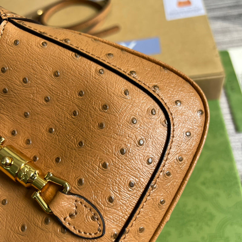 Close-up detail of refined signature women's handbag – women's luxury accessory
