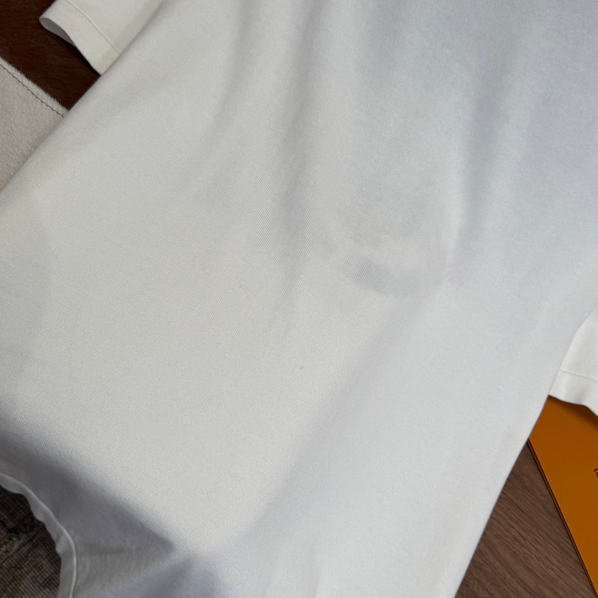 Louis Vuitton T-Shirts? Louis Vuitton Lou T-shirt Premium Designer Cotton T-Shirt