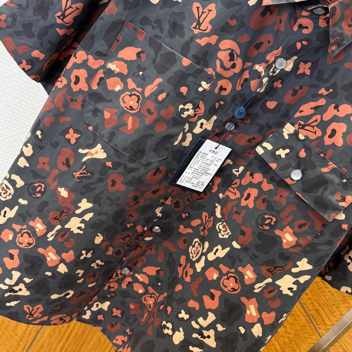 Louis Vuitton Tops? Louis Vuitton Lou Shirt Premium Designer Casual Top
