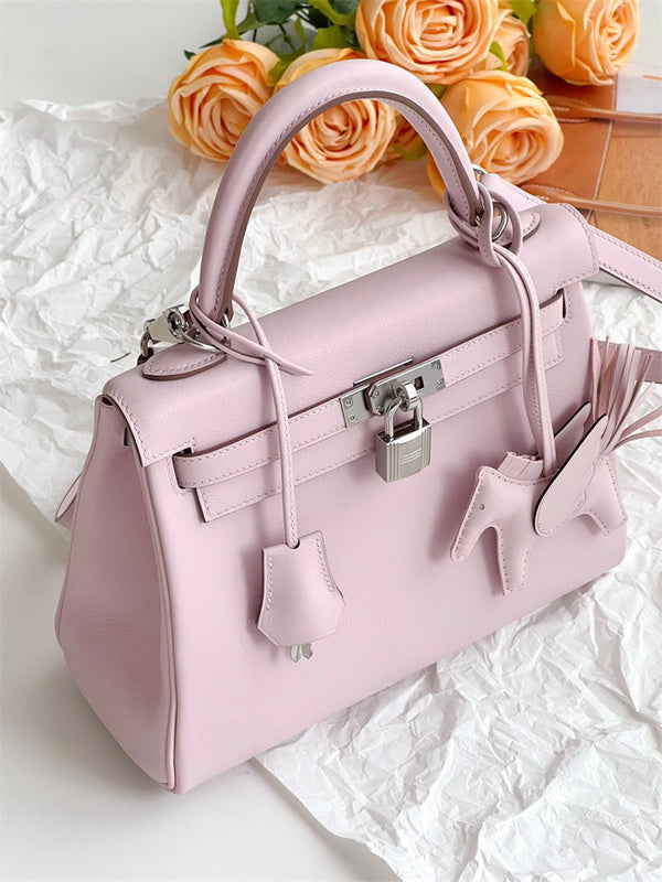  top-handle bag interior and compartment view
