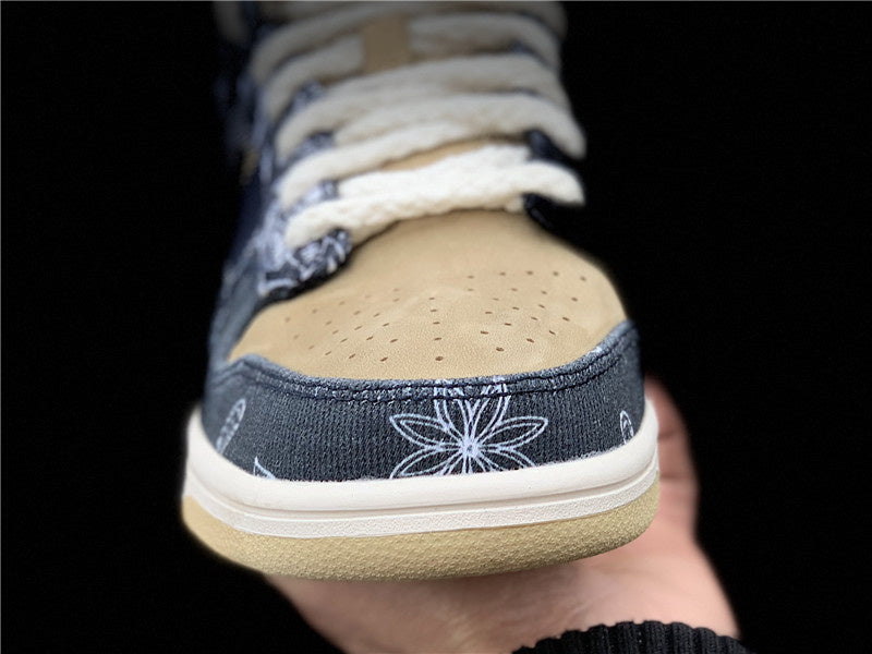 Nike Men's & Women's Premium Designer Sneakers — Style 022 angle view