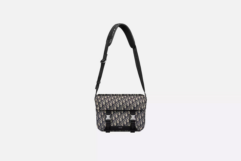 Styled lifestyle shot of structured sleek women's handbag – women's statement bag