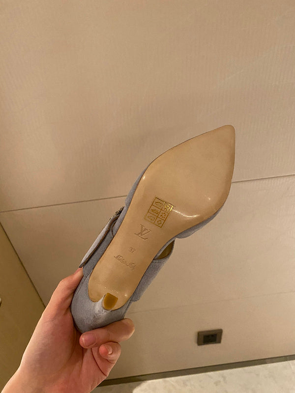 Louis Vuitton shoes Style 273 - angled studio shot