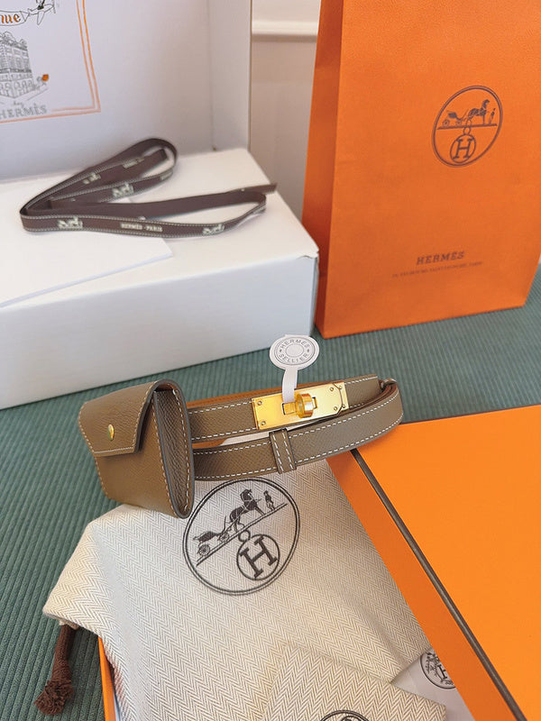 Smart handbag styled for everyday wear