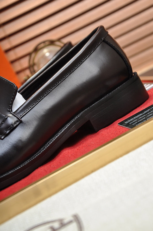 Hermes shoes Style 057 - packaging and accessories