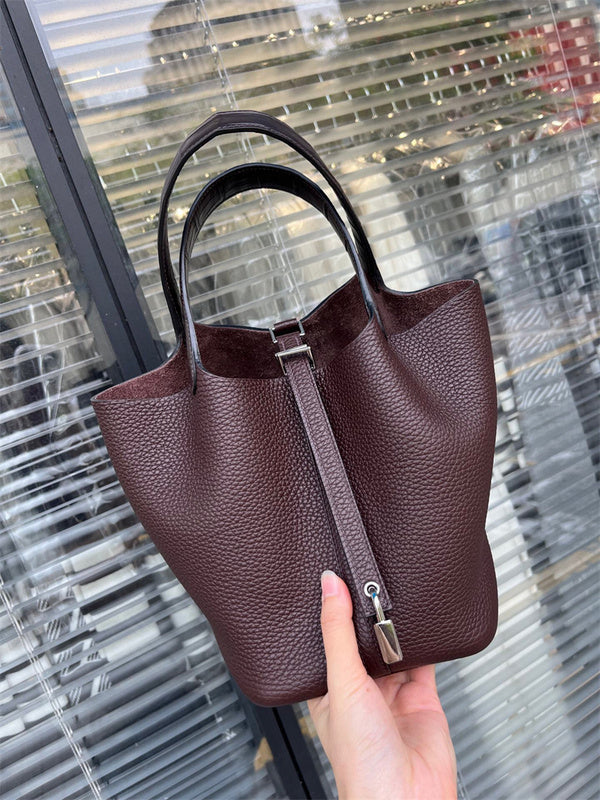 Interior view of tailored premium bag