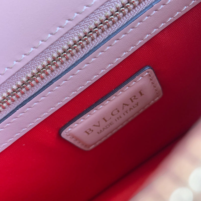 Bold Premium PU Leather Handbag - Statement Silhouette | Women's Premium Handbag #1690 - close-up detail shot (image 3) of designer-inspired handbag