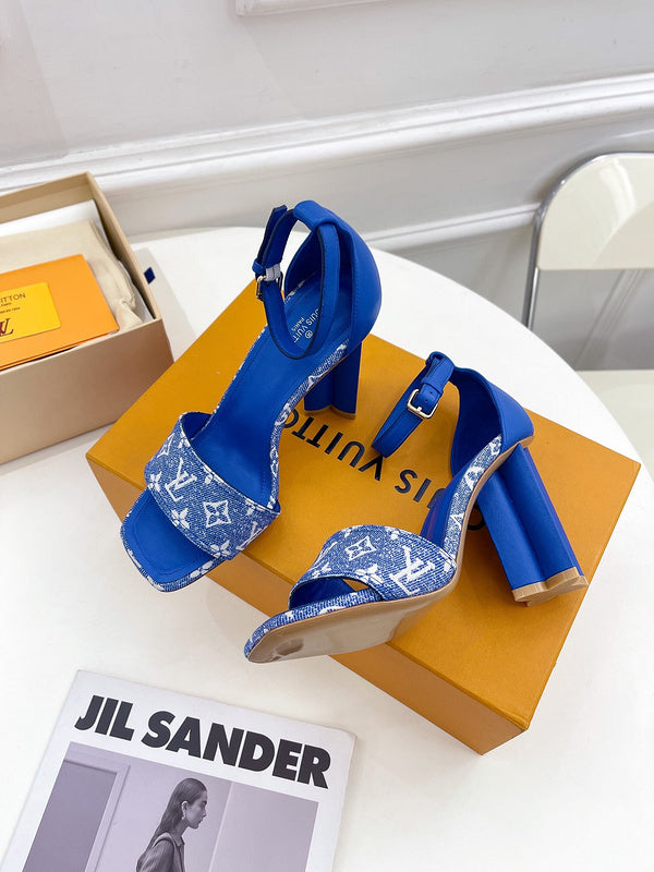 Louis Vuitton shoes Style 386 - angled studio shot