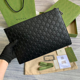 Close-up detail of structured modern women's handbag – women's luxury accessory