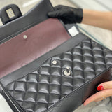 handbag, spacious everyday style, image 4